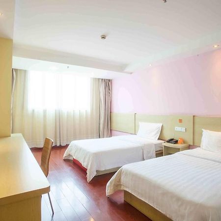 7Days Inn Guangzhou Gangding Longkou XI Road Oda fotoğraf